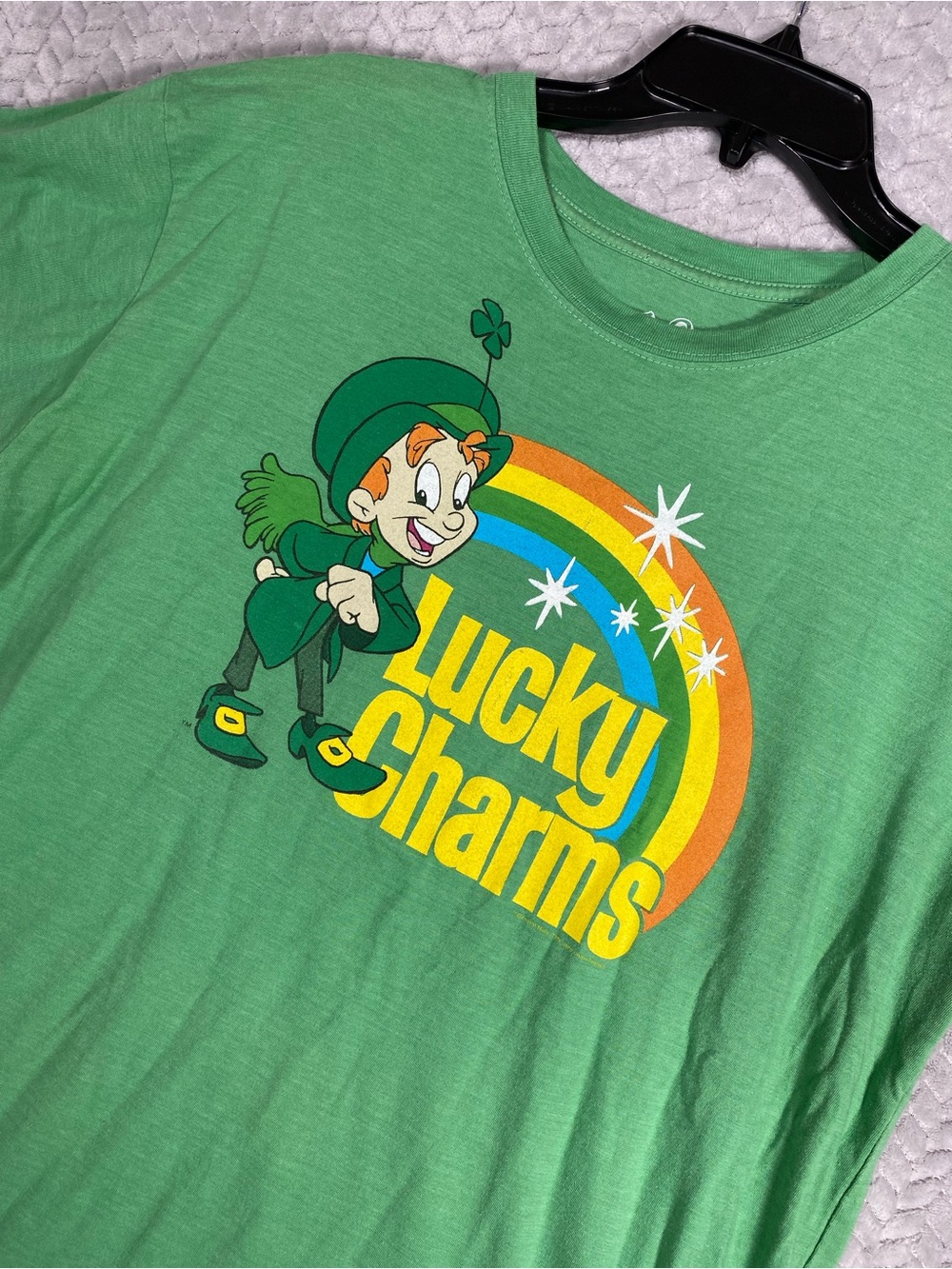 Tee Luv Lucky Charms Graphic T-Shirt Men's 2XL Green Leprechaun Retro Cereal Tee